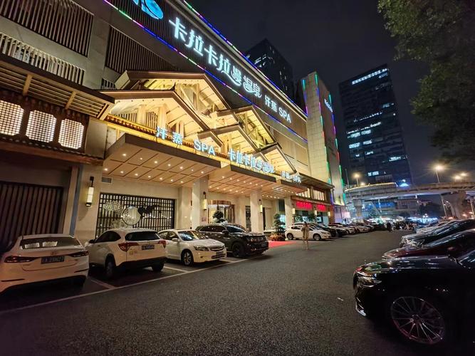 四川艺术职业学院酒店管理专业 艺术殿堂里的服务美学